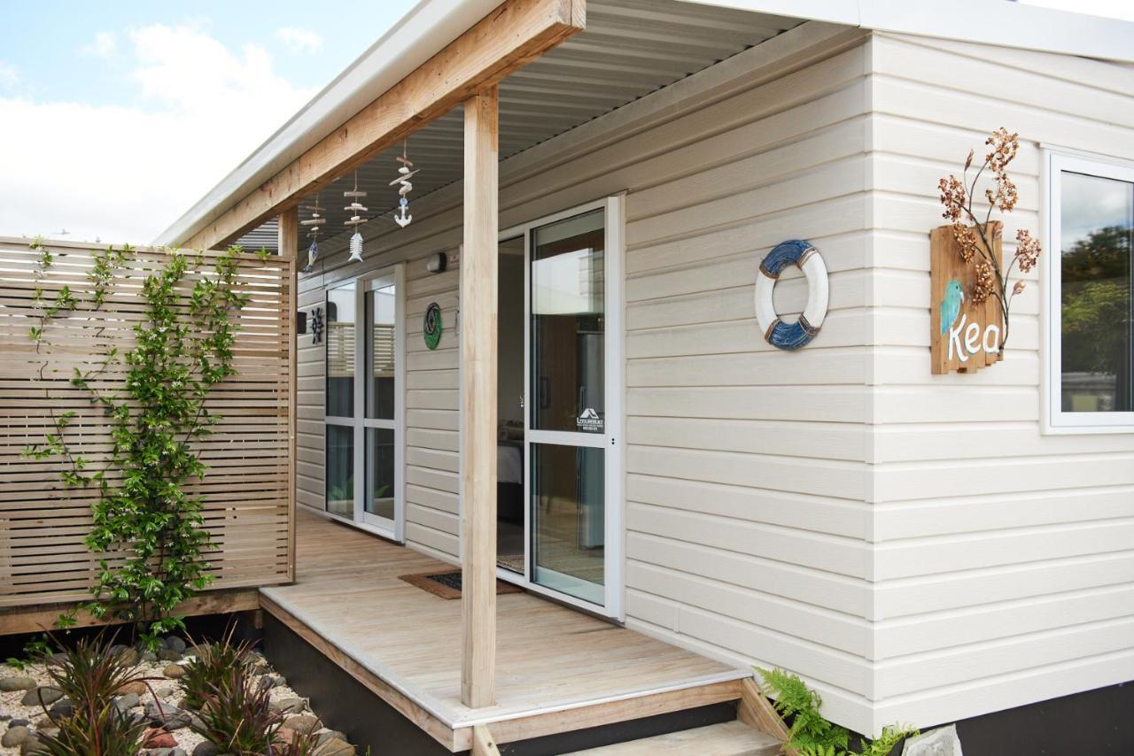 Orewa Kiwi Cabins Bagian luar foto